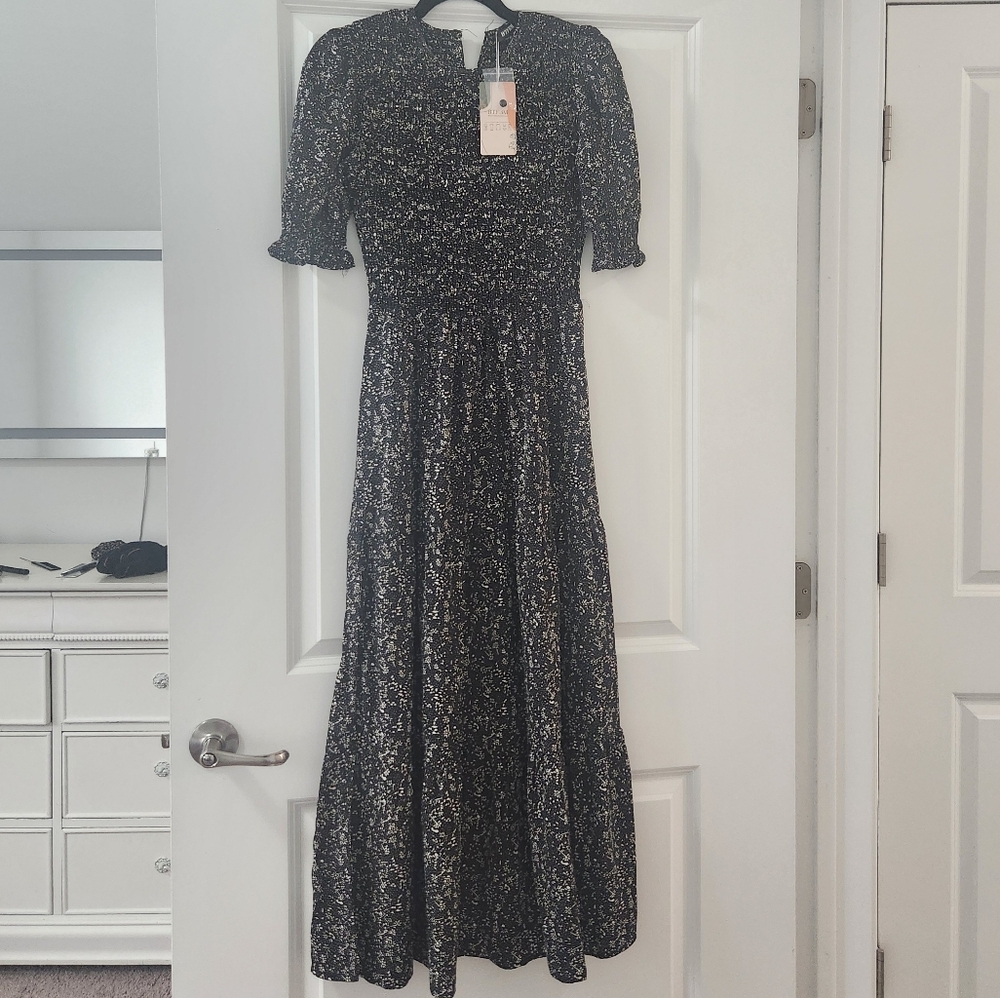 Ruched Floral Maxi Dress with Pouf half sleeves in size small